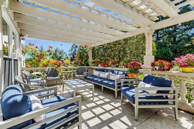 12308 Crayside Lane, Saratoga CA: https://media.crmls.org/mediaz/3eadfe2f-f4f0-4d8e-bde3-679527d81f6b.jpg