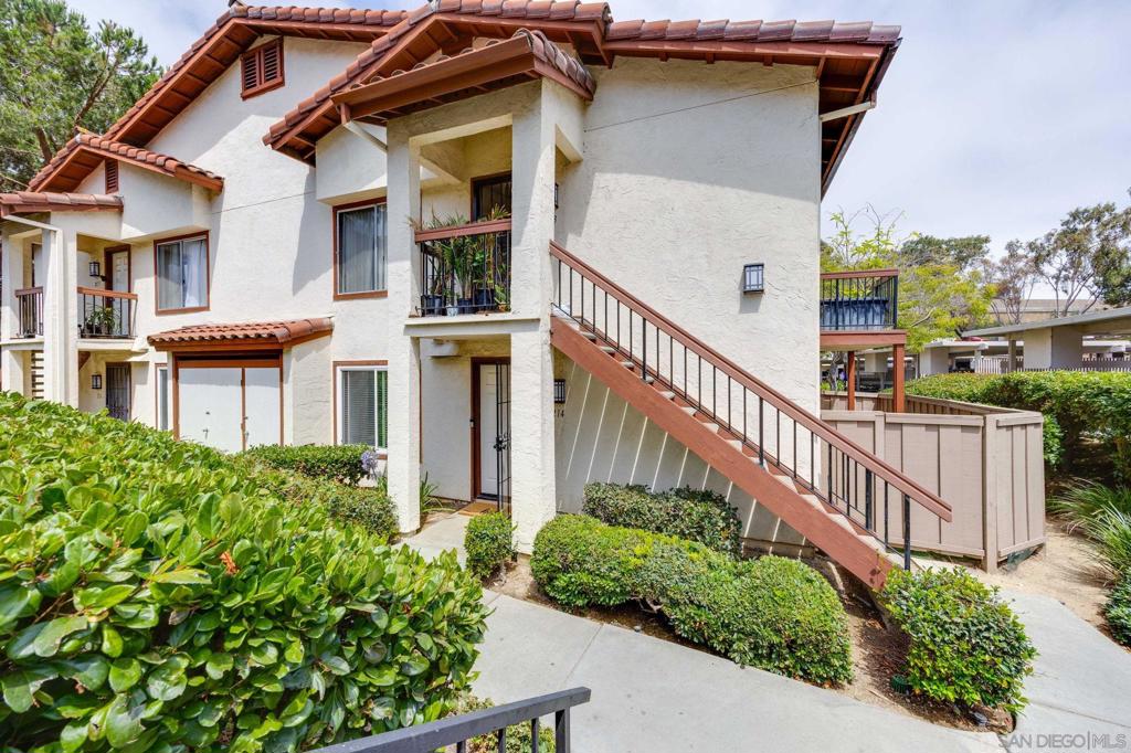 4070 Rosenda Court - photo 2