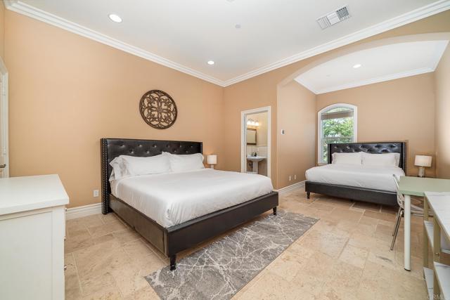 Image 53 of 75 For 29314 Twin Oaks Valley Road