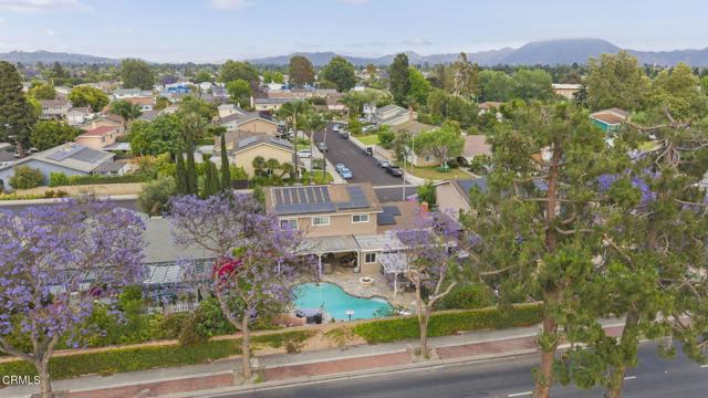 1099 N Agusta Avenue, Camarillo CA: https://media.crmls.org/mediaz/3eaf6bad-7dd8-45f9-ac6e-db18cca2038c.jpg