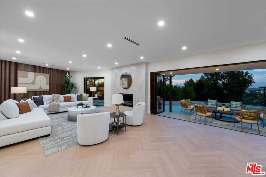 MLS #26845903 image #29
