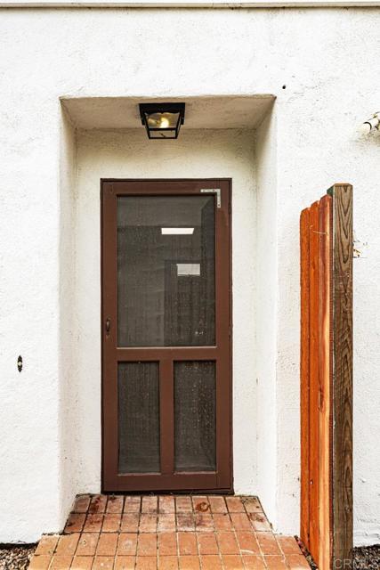 774 Laguna, Carlsbad CA: https://media.crmls.org/mediaz/3eb03ac3-ab08-4cfb-b33e-6dc958225c6f.jpg