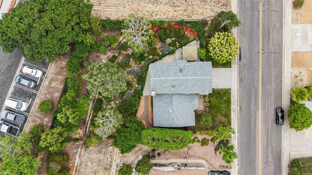 915 Lake Ridge Drive, San Marcos CA: https://media.crmls.org/mediaz/3eb051f8-6003-4560-bdf8-1a282cc2c7c6.jpg