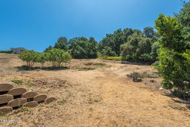 0 Silas Ln Lane, Newbury Park CA: https://media.crmls.org/mediaz/3eb0b9f6-33e2-4c82-a003-efbf541a5641.jpg
