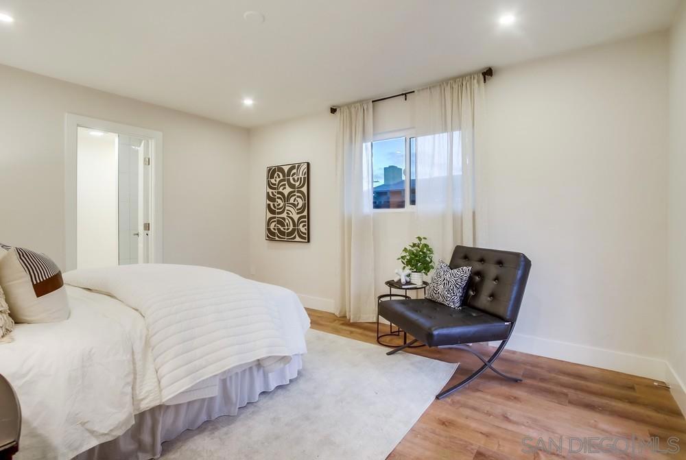 MLS #250036225SD img 24