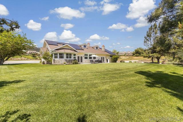 3232 N Twin Oaks Valley Rd, San Marcos CA: https://media.crmls.org/mediaz/3eb13109-0b29-411a-820a-4e3eea5f26c0.jpg