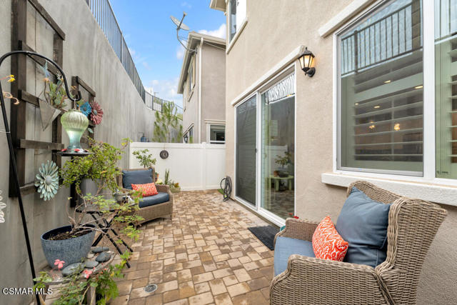 8565 N Walnut Way, West Hills CA: https://media.crmls.org/mediaz/3eb14f80-5589-4fce-9520-17a3177de336.jpg