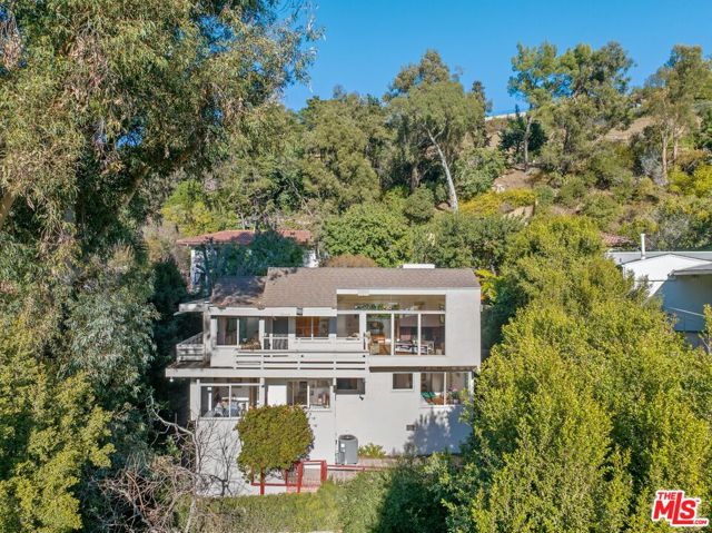 2764 Outpost Drive, Los Angeles, California 90068, 4 Bedrooms Bedrooms, ,2 BathroomsBathrooms,Single Family Residence,For Sale,Outpost,25494463