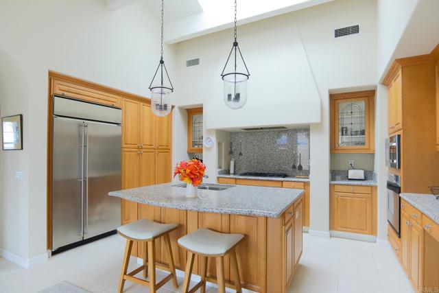 Detail Gallery Image 16 of 37 For 8134 Santaluz Village Green N., San Diego,  CA 92127 - 3 Beds | 3 Baths