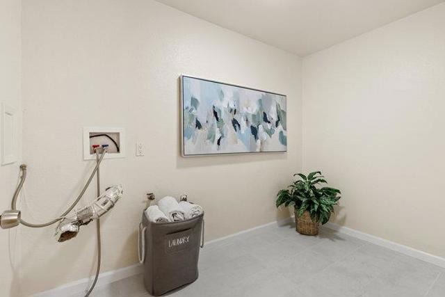 18400 Overlook Road, Los Gatos CA: https://media.crmls.org/mediaz/3eb5cccd-2101-42d7-860d-0139fc353742.jpg