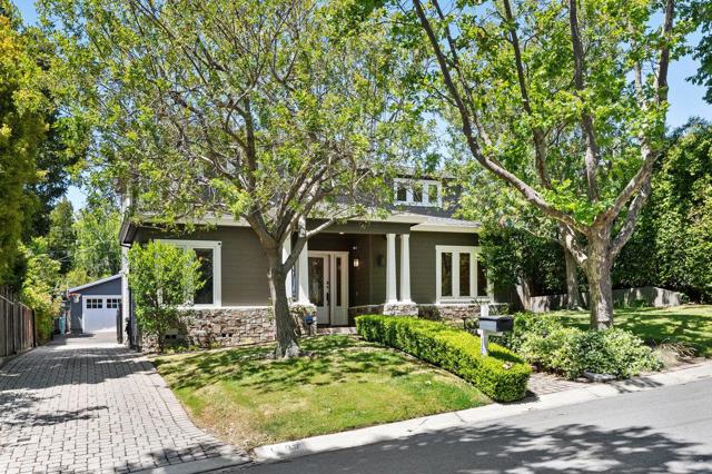 1509 Los Montes Drive, Burlingame CA: https://media.crmls.org/mediaz/3eb5f0f2-b5ea-4159-919c-7e633b5ba70f.jpg