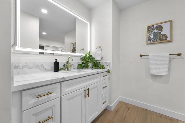 26230 N Lake Wohlford Road, Valley Center CA: https://media.crmls.org/mediaz/3eb609e4-4c5b-4ff9-bf32-817ce5bd2856.jpg