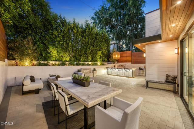 Detail Gallery Image 65 of 73 For 10747 Valleyheart Dr, Studio City,  CA 91604 - 4 Beds | 3 Baths