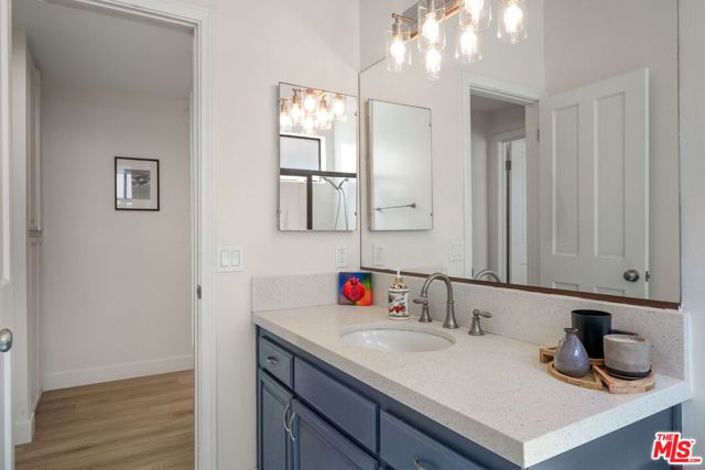 10336 Almayo Avenue, Los Angeles CA: https://media.crmls.org/mediaz/3eba0668-d88b-422a-b19e-b4f2d5c479ee.jpg