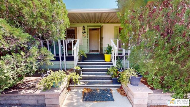 18555 Roberts Road, Desert Hot Springs CA: https://media.crmls.org/mediaz/3ebc3dea-ab20-414f-9652-fc75bbbd63a9.jpg