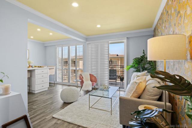 1021 Scott Street, San Diego CA: https://media.crmls.org/mediaz/3ebda124-9fdb-4f12-a6e0-277b142776ce.jpg