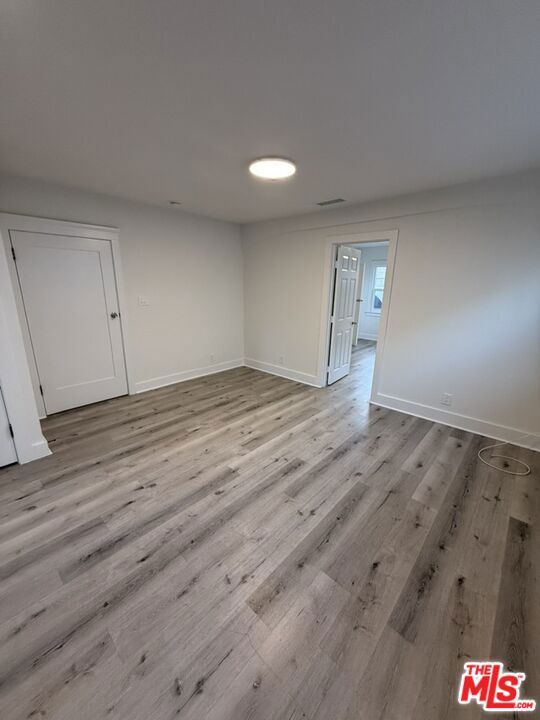 5530 Franklin, Los Angeles CA: https://media.crmls.org/mediaz/3ebe21a7-c608-462d-86c6-59eb090cc04e.jpg