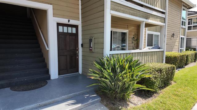 Detail Gallery Image 2 of 18 For 554 Telegraph Canyon Rd #F,  Chula Vista,  CA 91910 - 3 Beds | 2 Baths