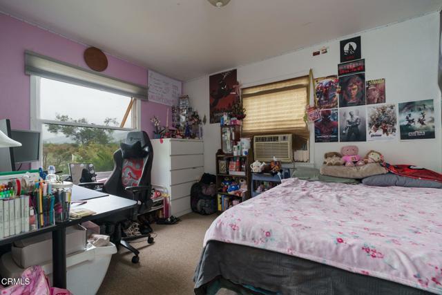 1151 Grant Line Street, Santa Paula CA: https://media.crmls.org/mediaz/3ebf4f78-fc91-487b-95aa-7d5b574ac50e.jpg