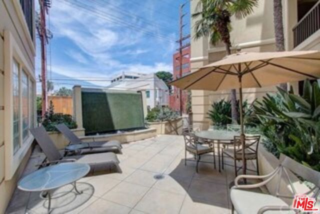 11847 Gorham Avenue, Los Angeles CA: https://media.crmls.org/mediaz/3ec00818-a615-4a4a-a5f7-cdc3e4e16346.jpg