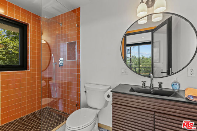 4671 Bedel Street, Woodland Hills CA: https://media.crmls.org/mediaz/3ec0468d-430d-4aca-baf1-c9a7cc1afc3d.jpg