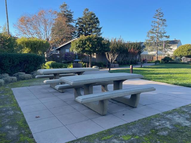 4200 Diamond Street, Capitola CA: https://media.crmls.org/mediaz/3ec0a05f-2d5d-4921-b79a-06da17e024ba.jpg