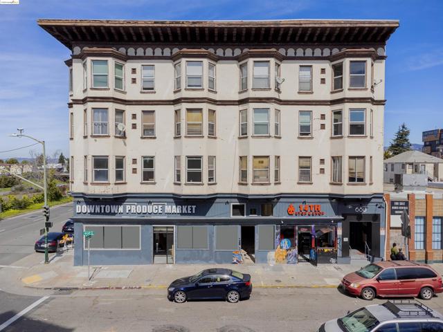 680 14Th St, Oakland, California 94612, ,Multi-Family,For Sale,14Th St,41054531