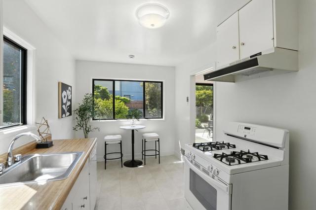 381 Granada Drive, South San Francisco CA: https://media.crmls.org/mediaz/3ec15e34-8a32-4711-8116-44b7487b65ec.jpg