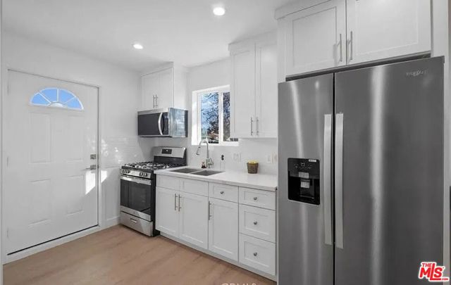 6251 Alcove Avenue photo 43