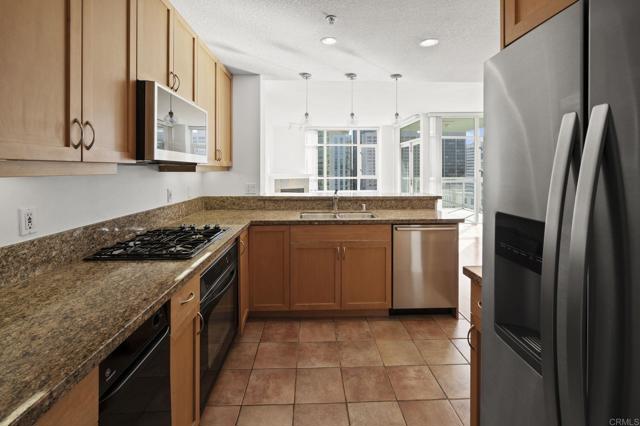 Detail Gallery Image 18 of 52 For 850 Beech St #1404,  San Diego,  CA 92101 - 2 Beds | 2 Baths