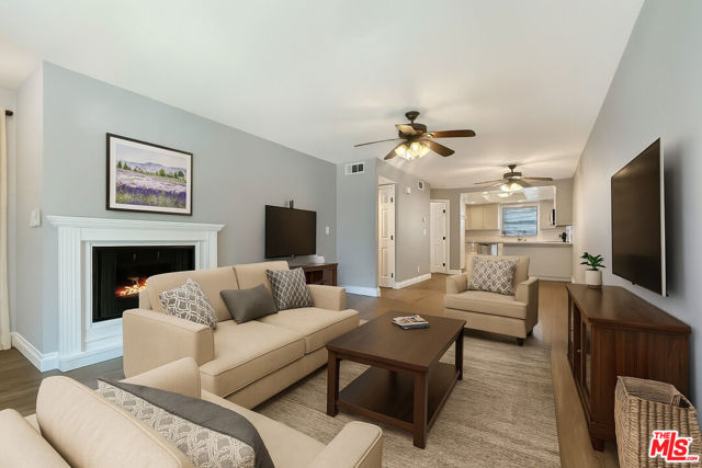 26758 Claudette Street, Canyon Country CA: https://media.crmls.org/mediaz/3ec29095-6933-4600-8a0c-135e3970cb30.jpg