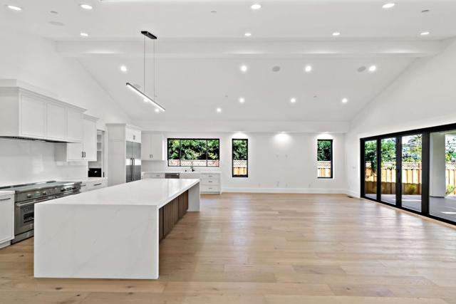 12536 Paseo Flores, Saratoga CA: https://media.crmls.org/mediaz/3ec35e31-a04d-4ab3-8bec-f5484721d96b.jpg