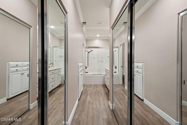 Image 16 of 30 For 4770 Castello Way