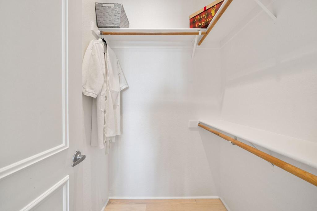 MLS #219123823DA img 29