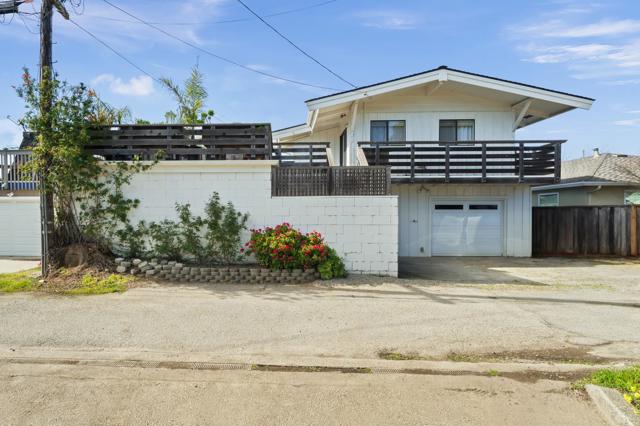 218 Buena Vista Avenue, Santa Cruz CA: https://media.crmls.org/mediaz/3ec568ac-65b1-4f94-ac04-6f14f63ef54f.jpg