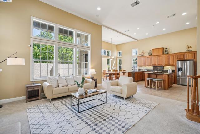 3463 Rimini Ln, Dublin CA: https://media.crmls.org/mediaz/3ec56def-f279-4a65-9522-2c83322aa68d.jpg