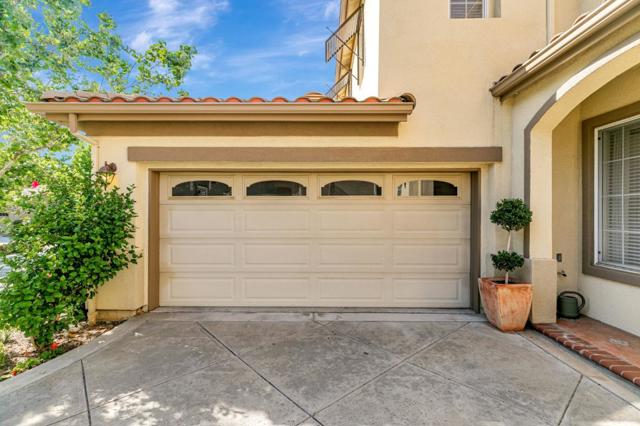 4224 Indigo Oak Court, San Jose CA: https://media.crmls.org/mediaz/3ec5a30a-23d5-4661-9676-7c0812feab0f.jpg