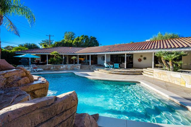 73484 Goldflower Street, Palm Desert CA: https://media.crmls.org/mediaz/3ec5f162-5799-4e08-aecf-73682b83092e.jpg