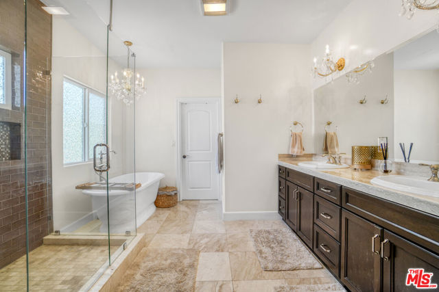 1042 S Stanley Avenue, Los Angeles CA: https://media.crmls.org/mediaz/3ec6deed-a8f0-45fb-a861-30d8d7d8d83f.jpg