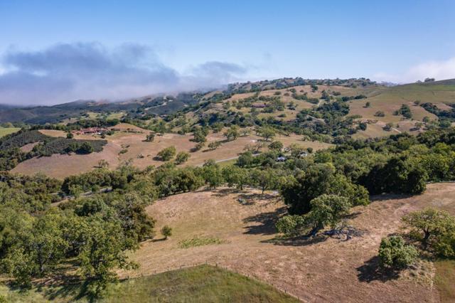 8 Touche, Carmel CA: https://media.crmls.org/mediaz/3ec70882-4106-4131-ab06-213de9d495b7.jpg