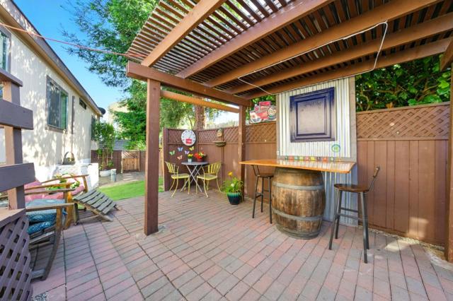 1117 Baldwin Street, Salinas CA: https://media.crmls.org/mediaz/3ec7bb31-1fb7-4561-8c83-94202235d57c.jpg
