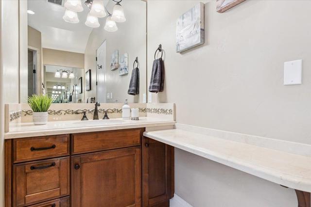 17820 Daves Avenue, Monte Sereno CA: https://media.crmls.org/mediaz/3ec9791e-f95c-4fe5-80a5-e393afaa635c.jpg