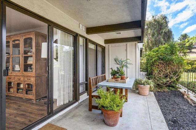 Detail Gallery Image 19 of 25 For 2535 Navarra Dr 8a,  Carlsbad,  CA 92009 - 1 Beds | 2 Baths