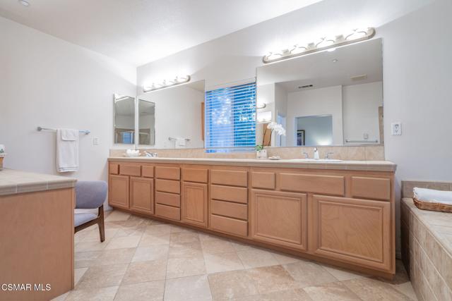 Primary Bathroom2