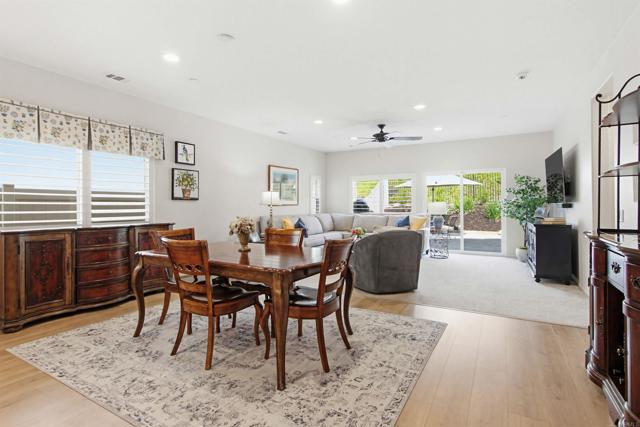 Detail Gallery Image 13 of 64 For 220 Pantaneiro Pl, Fallbrook,  CA 92028 - 3 Beds | 3 Baths