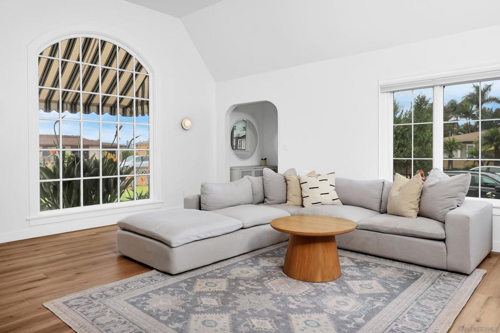 MLS #250043576SD image #6