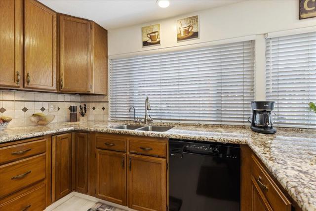 363 Conestoga Way, San Jose CA: https://media.crmls.org/mediaz/3ecb81bf-88c6-4c5c-b6f8-4f118b2e3401.jpg