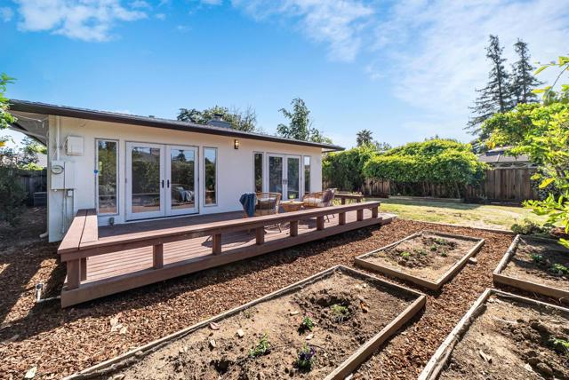 1129 Lexington Drive, Sunnyvale CA: https://media.crmls.org/mediaz/3ecbace4-fb83-4baa-876a-e00545947802.jpg