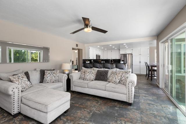 Detail Gallery Image 14 of 37 For 11171 Alejo Pl, San Diego,  CA 92124 - 5 Beds | 3 Baths