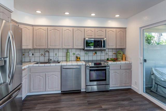 1697 Alder Creek Court, San Jose CA: https://media.crmls.org/mediaz/3ecc6207-0b00-458c-b60a-6dfb3465543e.jpg